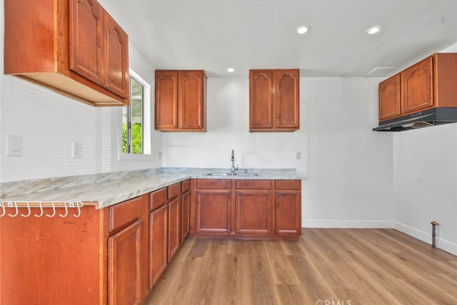 13620 Arlee, Norwalk, CA 90650 — photo 11 of 73