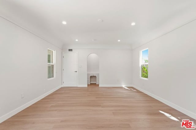 3022 W 73rd Street, Los Angeles, CA 90043 — photo 18 of 40