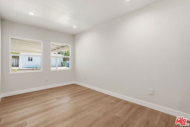 3022 W 73rd Street, Los Angeles, CA 90043 — photo 22 of 40