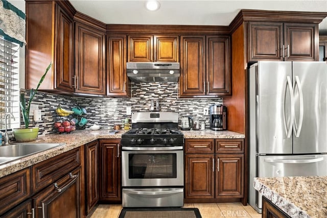 29403 Poppy Meadow Street, Canyon Country, CA 91387 — photo 17 of 65