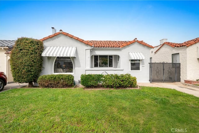 2049 W 71St Street, Los Angeles, CA 90047 — photo 2 of 39