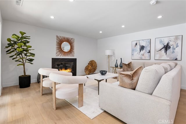 20225 Allentown Drive, Woodland Hills, CA 91364 — photo 12 of 38