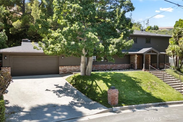 20225 Allentown Drive, Woodland Hills, CA 91364 — photo 4 of 38