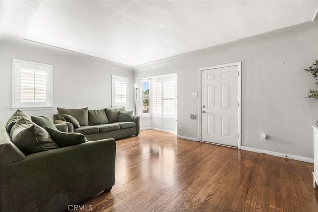2746 Easy, Long Beach, CA 90810 — photo 5 of 40