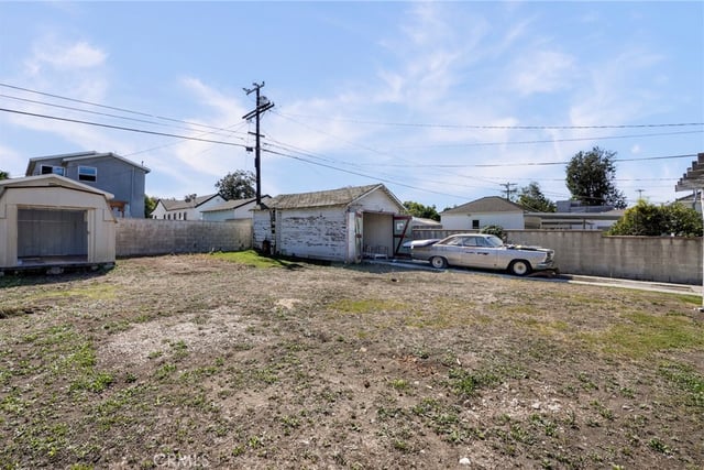 2922 W 74th Street, Los Angeles, CA 90043 — photo 22 of 25
