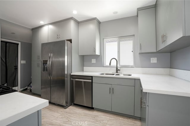 2922 W 74th Street, Los Angeles, CA 90043 — photo 9 of 25