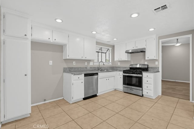 42946 39th Street W, Lancaster, CA 93536 — photo 16 of 36