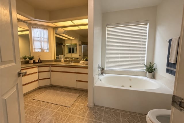 9141 Vincente Way, Los Angeles, CA 91343 — photo 15 of 23