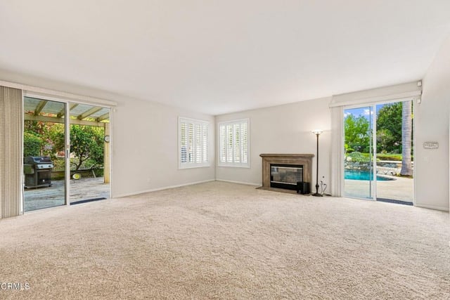 6382 Armitos Drive, Camarillo, CA 93012 — photo 8 of 36