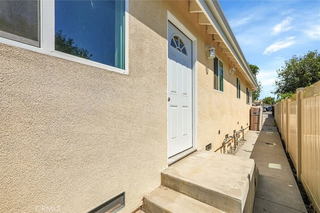 18544 Bryant Street, Northridge, CA 91324 — photo 42 of 63