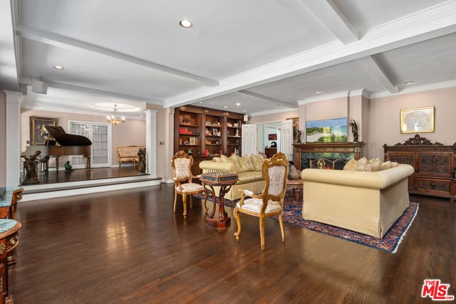 251 N Bristol Avenue, Los Angeles, CA 90049 — photo 19 of 52