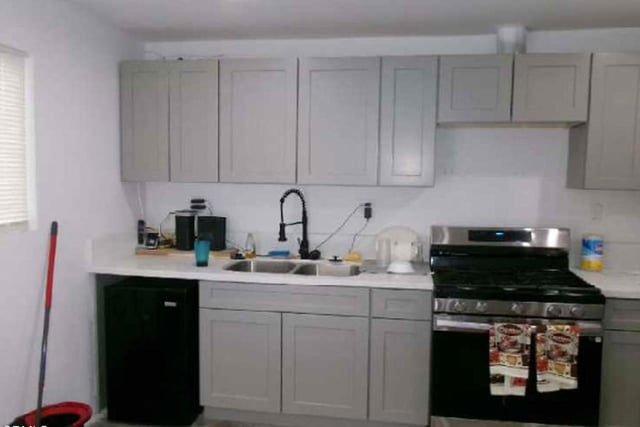 10306 S Vermont Avenue, Los Angeles, CA 90044 — photo 15 of 15
