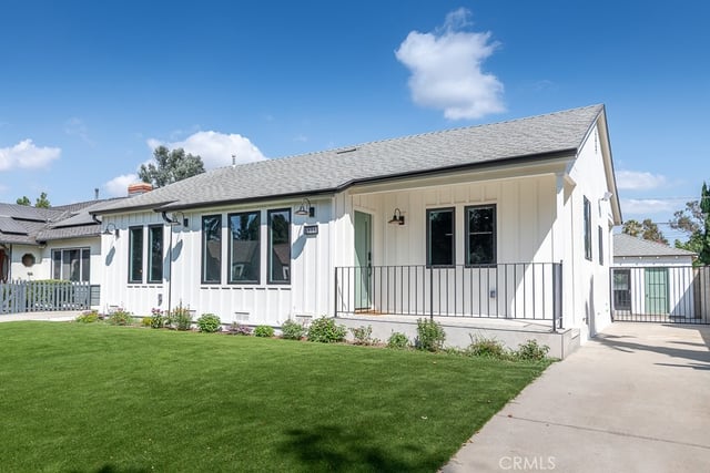 5808 Irvine Avenue, North Hollywood, CA 91601 — photo 2 of 43