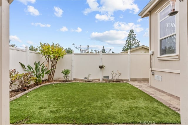 15455 Glenoaks Boulevard 315, Sylmar, CA 91342 — photo 37 of 60