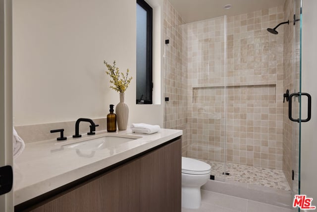 3732 Beethoven Street, Los Angeles, CA 90066 — photo 13 of 38