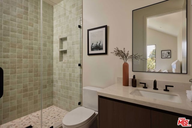 3732 Beethoven Street, Los Angeles, CA 90066 — photo 28 of 38