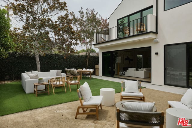 3732 Beethoven Street, Los Angeles, CA 90066 — photo 35 of 38