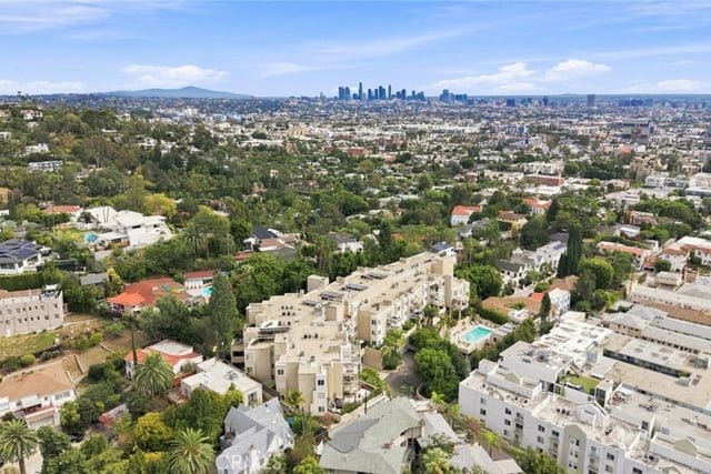 2222 N Beachwood Drive 105, Los Angeles, CA 90068 — photo 40 of 40