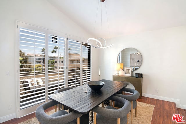 1434 Greenfield Avenue 303, Los Angeles, CA 90025 — photo 14 of 27