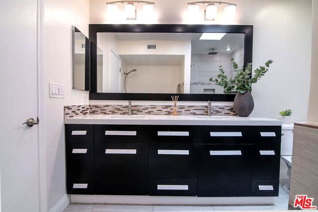 1434 Greenfield Avenue 303, Los Angeles, CA 90025 — photo 26 of 27