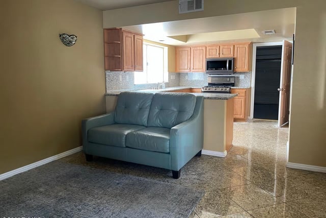 18410 Keswick Street 5, Reseda, CA 91335 — photo 4 of 50