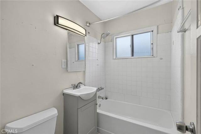 113 E 214th, Carson, CA 90745 — photo 14 of 20