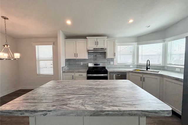 301 E Foothill Boulevard 130, Pomona, CA 91767 — photo 14 of 41