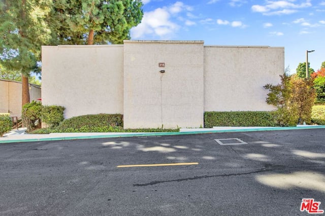 316 S Miraleste Drive 124, San Pedro, CA 90732 — photo 26 of 36