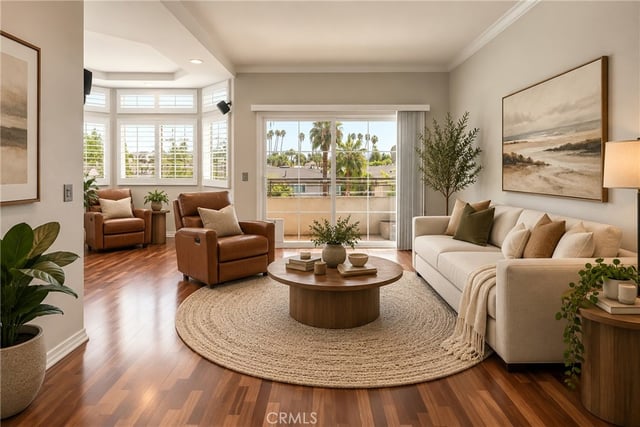 4455 Hazeltine Avenue 208, Sherman Oaks, CA 91423 — photo 5 of 42