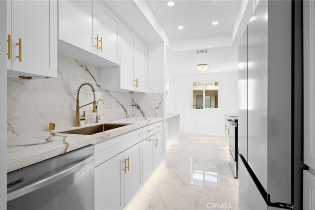 1401 Valley View Road 329, Glendale, CA 91202 — photo 4 of 29