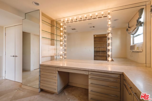 8787 Shoreham Drive 407, West Hollywood, CA 90069 — photo 12 of 25