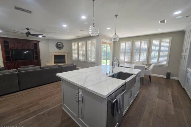 6891 Breezy Glen Drive, Moorpark, CA 93021 — photo 10 of 44