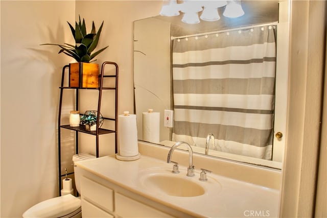 12122 Bradford Place, Granada Hills, CA 91344 — photo 13 of 18
