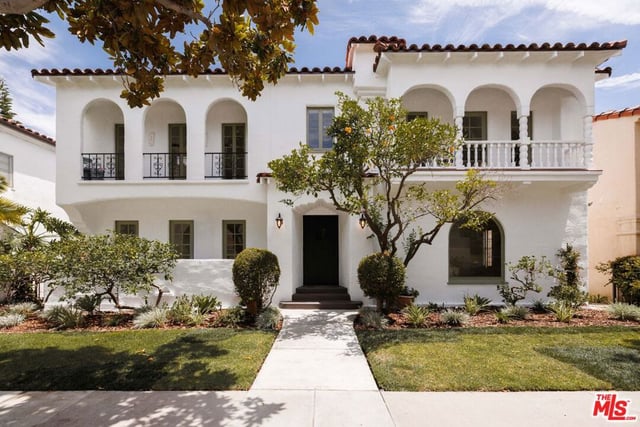 1226 Smithwood Drive 4, Los Angeles, CA 90035 — photo 3 of 39