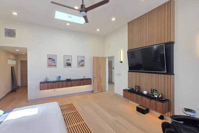 10572 Putney Road, Los Angeles, CA 90064 — photo 16 of 65