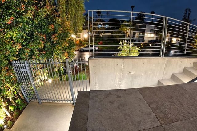 10572 Putney Road, Los Angeles, CA 90064 — photo 58 of 65