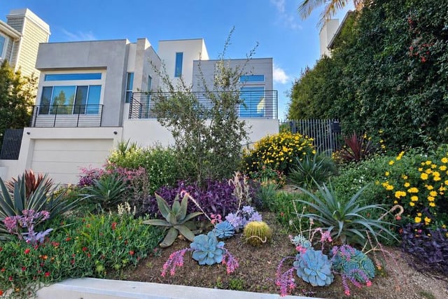 10572 Putney Road, Los Angeles, CA 90064 — photo 7 of 65