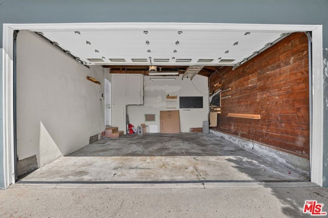 5551 Arch Crest Drive, Los Angeles, CA 90043 — photo 35 of 36