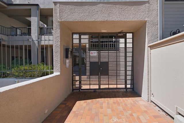 1310 E Orange Grove 102, Pasadena, CA 91104 — photo 5 of 34