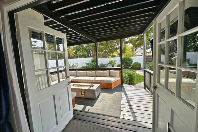 5785 Bertrand Avenue, Encino, CA 91316 — photo 16 of 53