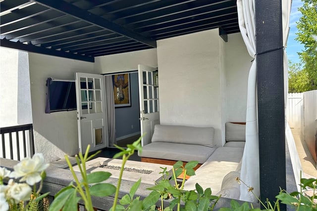 5785 Bertrand Avenue, Encino, CA 91316 — photo 19 of 53