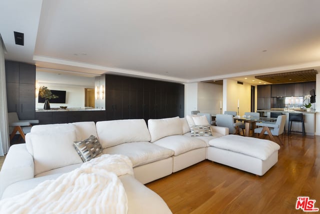 10660 Wilshire Boulevard 1207, Los Angeles, CA 90024 — photo 12 of 25
