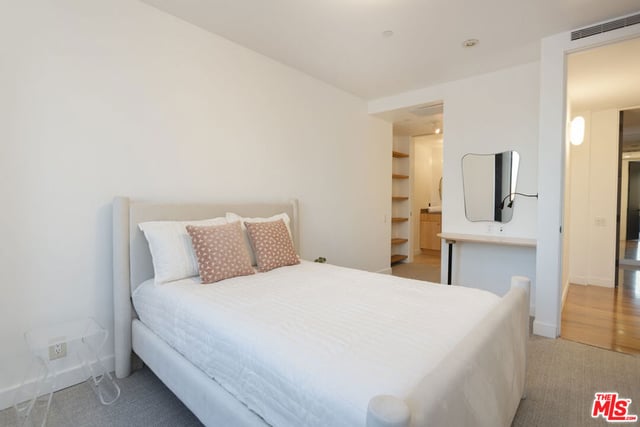 10660 Wilshire Boulevard 1207, Los Angeles, CA 90024 — photo 20 of 25