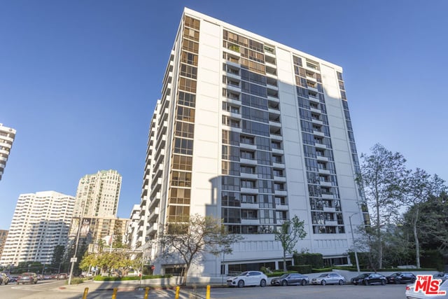 10660 Wilshire Boulevard 1207, Los Angeles, CA 90024 — photo 4 of 25