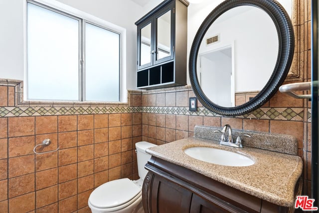 10818 Eldora Avenue, Los Angeles, CA 91040 — photo 38 of 51