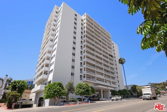 999 N Doheny Drive 806, West Hollywood, CA 90069 — photo 3 of 9