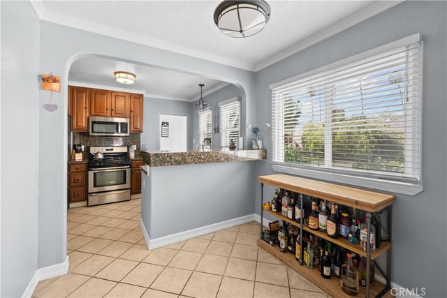 1010 E Santa Anita, Burbank, CA 91501 — photo 10 of 35