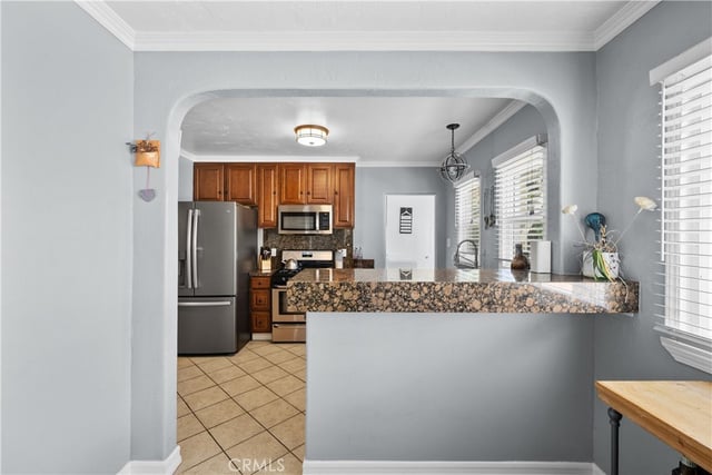 1010 E Santa Anita, Burbank, CA 91501 — photo 12 of 35