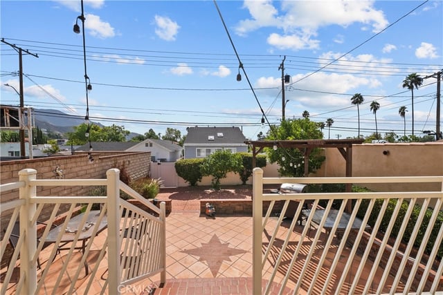 1010 E Santa Anita, Burbank, CA 91501 — photo 29 of 35