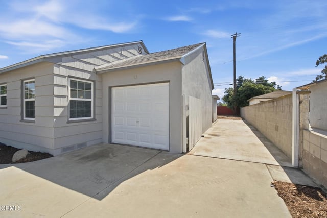 2756 Channel Drive, Ventura, CA 93003 — photo 5 of 35